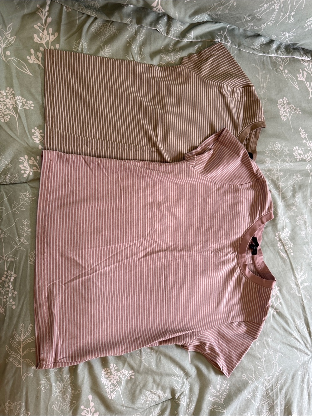 2 pack of Striped Short Sleeve Tees — Pink & olive green